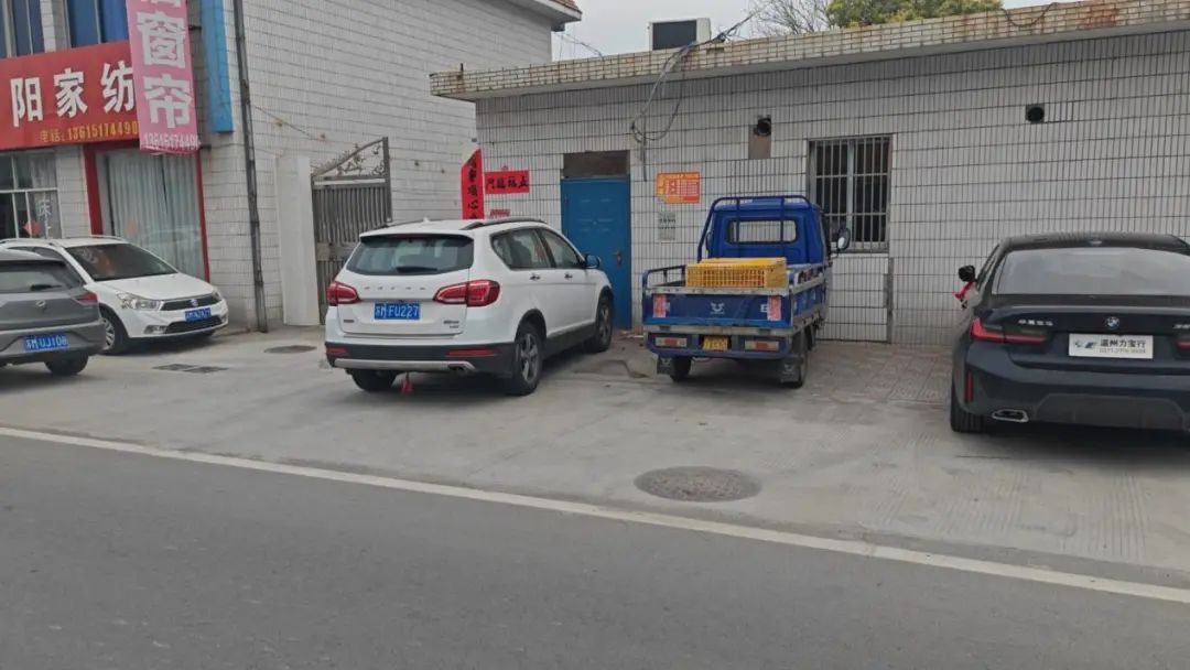 095157q23686315loh5zo3.jpeg