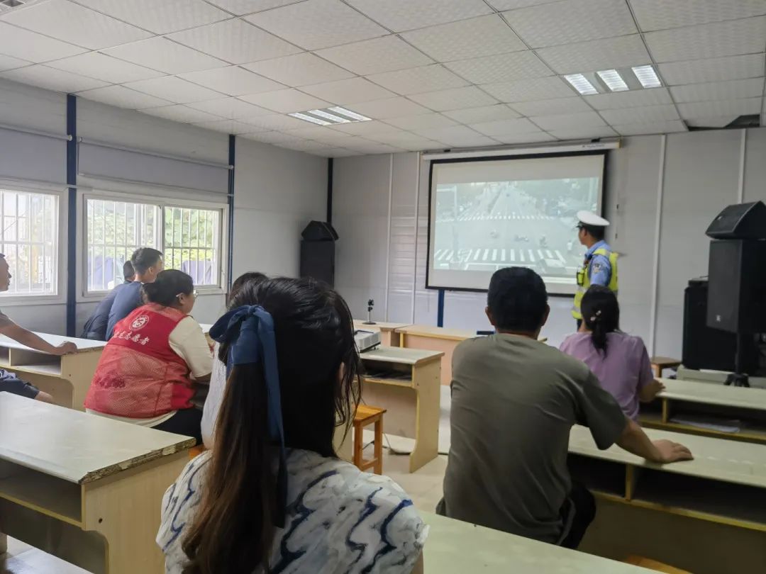 090654sqt393m5vtisiiyu.jpeg