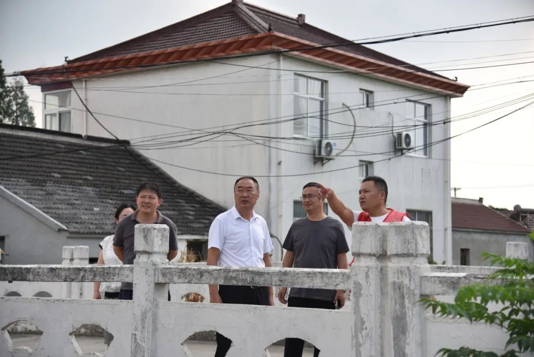 160746v72tv7vj71vvtj6v.jpeg