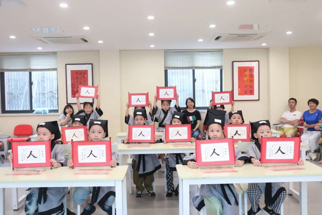 100605tagdw03b0132w3pg.jpeg
