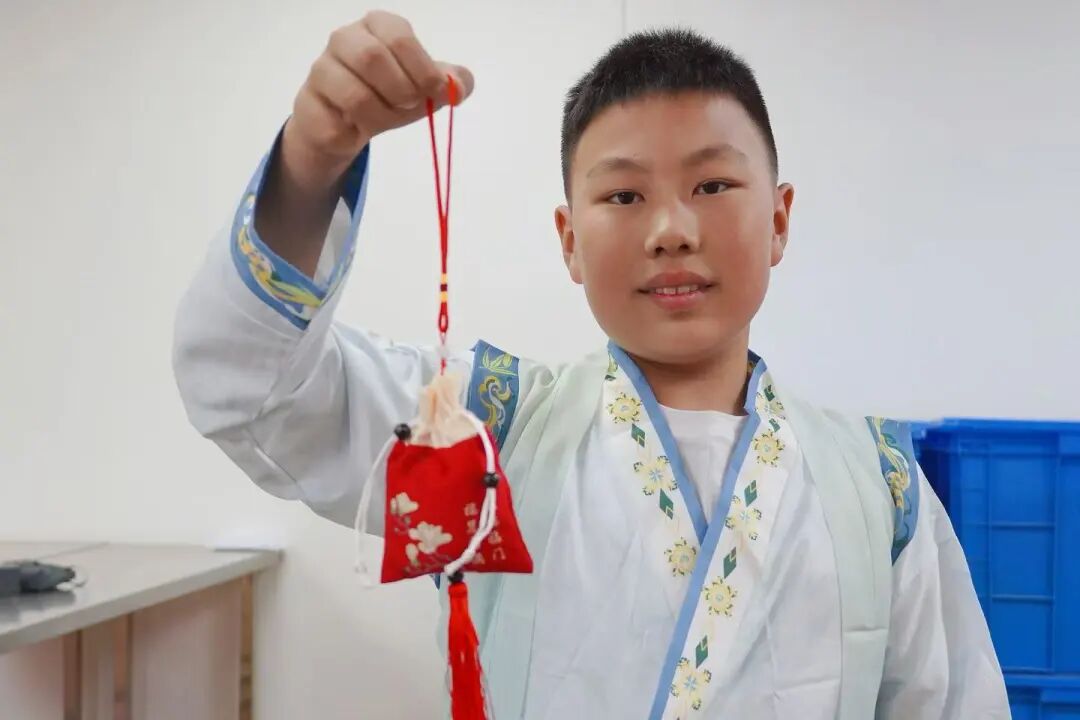 2fcacb519e26e33d5185c30849513343.jpeg